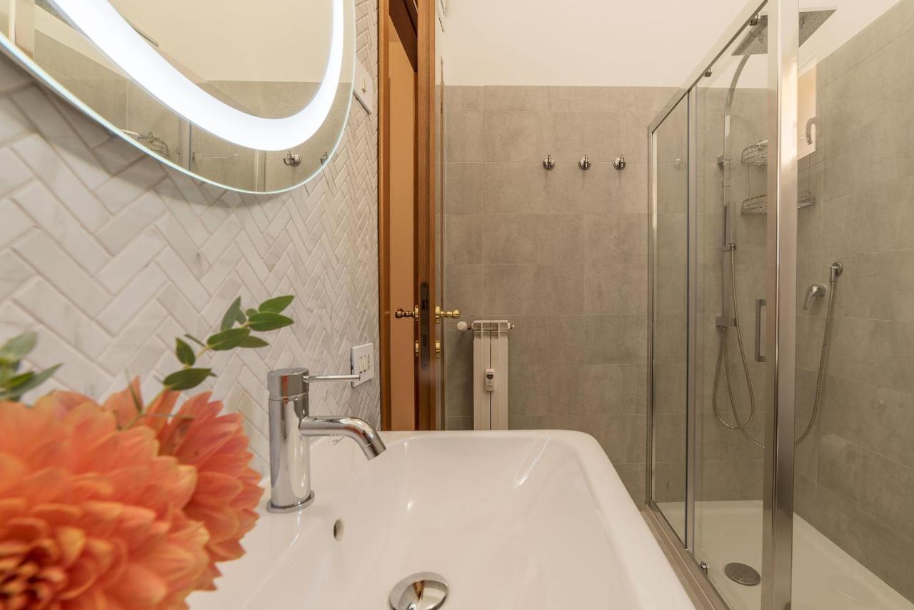 Lively Roma Trastevere Renovated Apartment - Fromhometorome Bagian luar foto