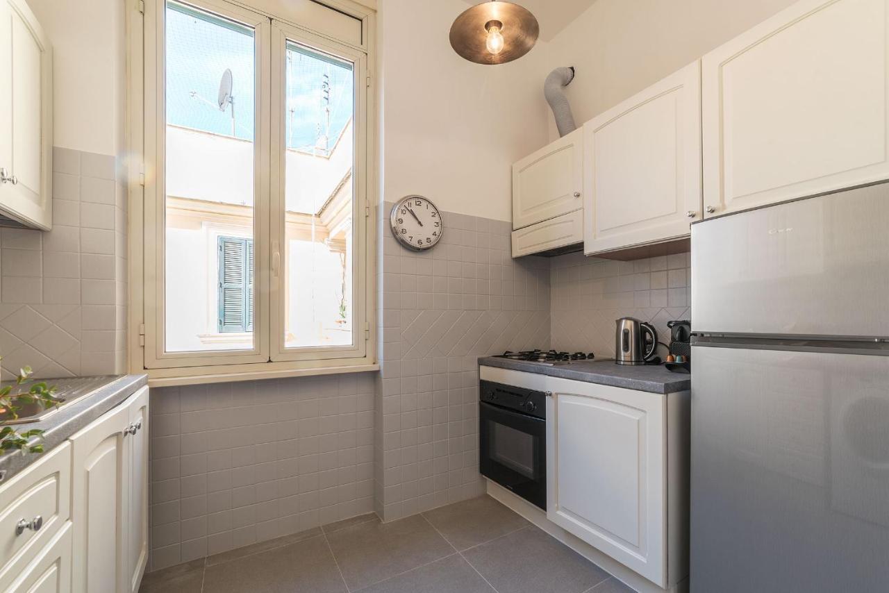 Lively Roma Trastevere Renovated Apartment - Fromhometorome Bagian luar foto